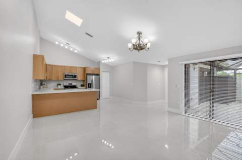 9939 Boca Gardens Trail #D, Boca Raton FL - photo 9 of 26