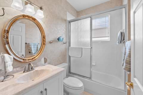 10665 Royal Caribbean Circle, Boynton Beach FL - photo 16 of 27