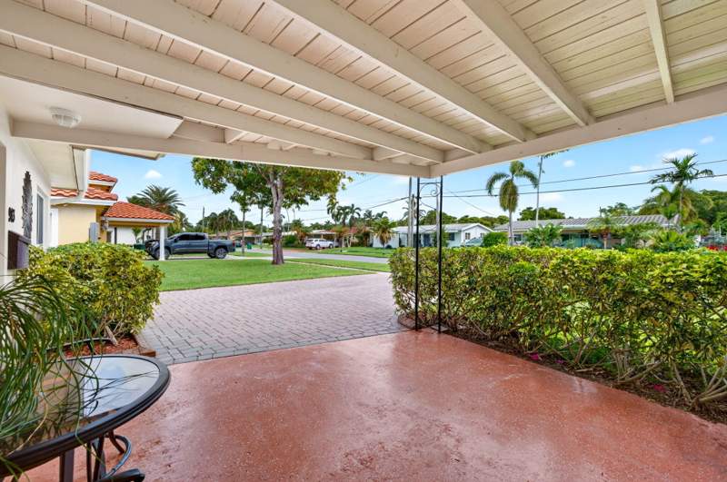 2 bedroom Single Family Residence at 943 Nautilus Isle, Shelter Islands, Dania Beach — photo 5