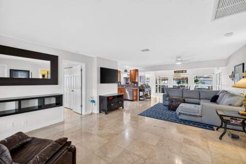 943 Nautilus Isle, Dania Beach FL - photo 6 of 65