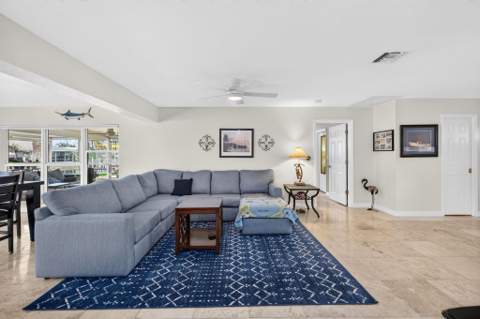 943 Nautilus Isle, Dania Beach FL - photo 10 of 65