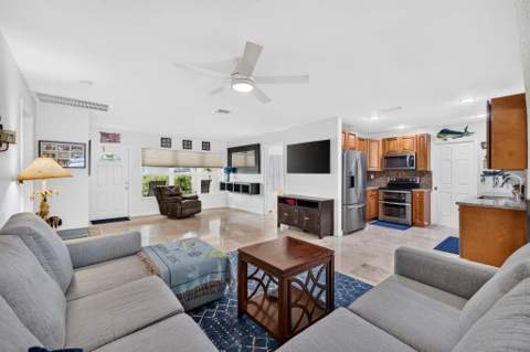 943 Nautilus Isle, Dania Beach FL - photo 13 of 65
