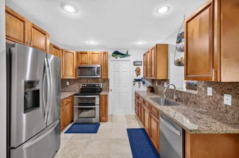 943 Nautilus Isle, Dania Beach FL - photo 14 of 65