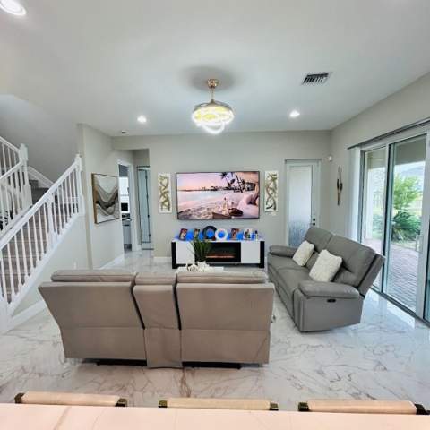 14999 Goldspar Court, Westlake FL - photo 12 of 40