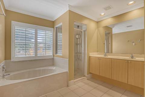 4493 Lake Tahoe Circle, West Palm Beach FL - photo 24 of 36