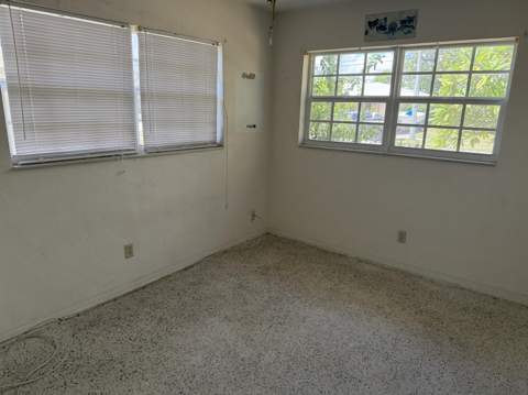 2924 NW 9th Terrace, Wilton Manors FL - photo 16 of 18