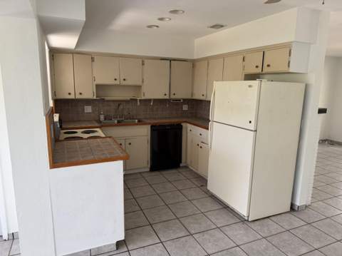 2924 NW 9th Terrace, Wilton Manors FL - photo 13 of 18