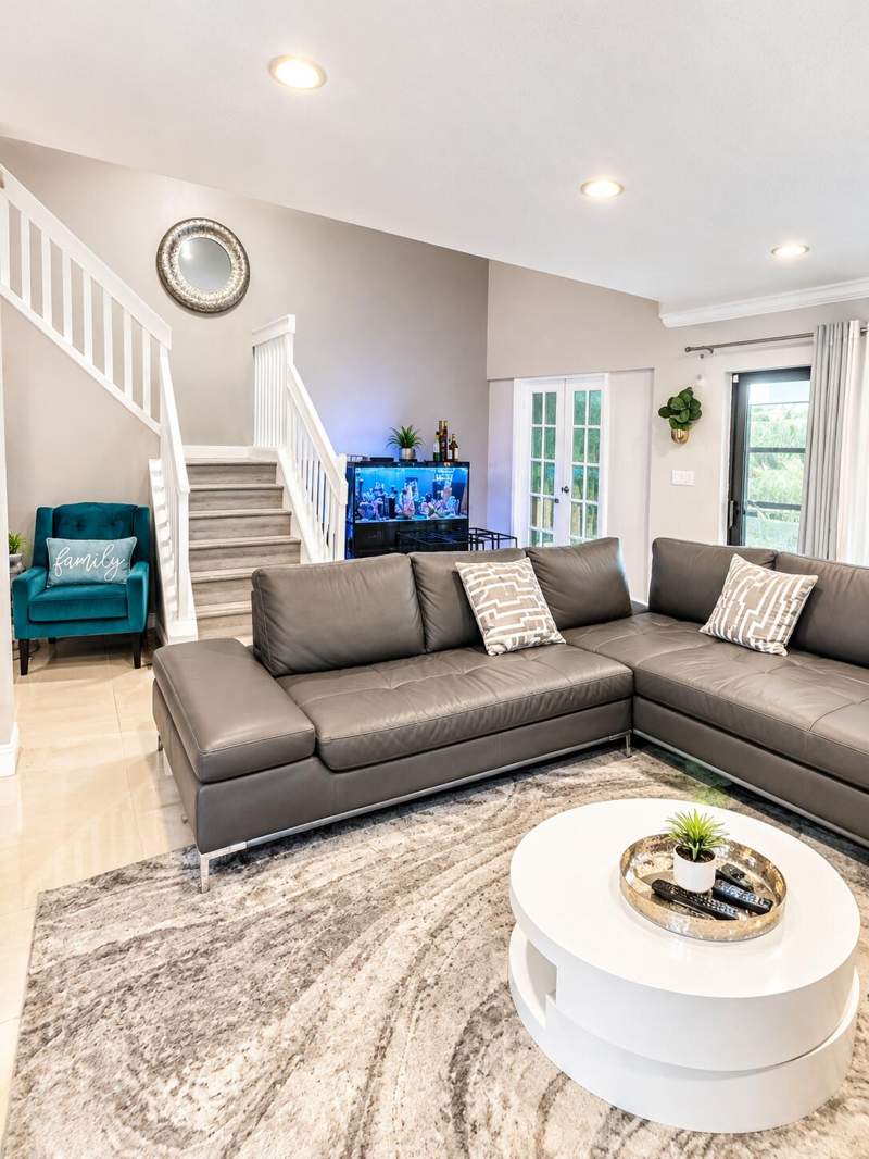 4 bedroom Townhouse at 9523 NW 38th Place, Welleby Unit Four, Sunrise — photo 3