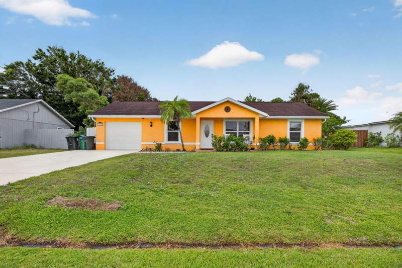 3 bedroom Single Family Residence at 1314 SW Bellevue Avenue, Port St Lucie Section 8, Port St. Lucie — photo 2