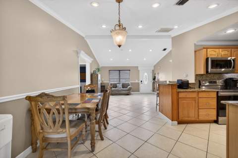 1314 SW Bellevue Avenue, Port St. Lucie FL - photo 13 of 29