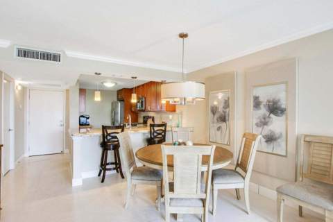 8 Royal Palm Way #2010, Boca Raton FL - photo 10 of 38