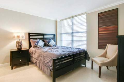 8 Royal Palm Way #2010, Boca Raton FL - photo 19 of 38