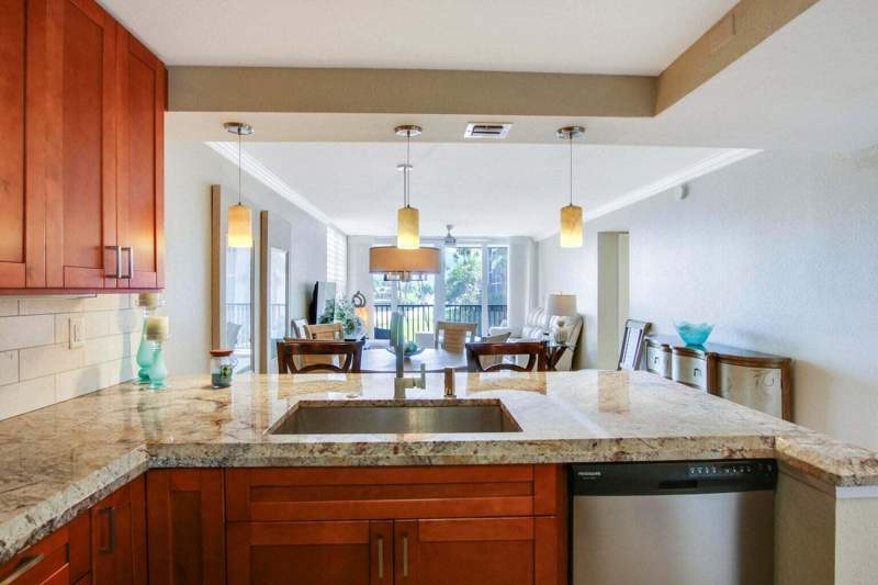 2 bedroom Condominium at 8 Royal Palm Way #2010, Boca Bayou Condo, Boca Raton — photo 5