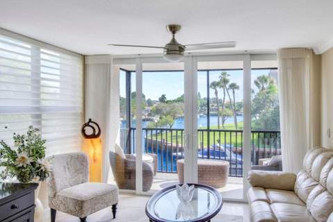8 Royal Palm Way #2010, Boca Raton FL - photo 11 of 38