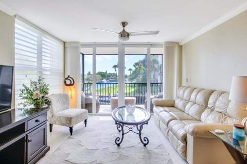 8 Royal Palm Way #2010, Boca Raton FL - photo 15 of 38