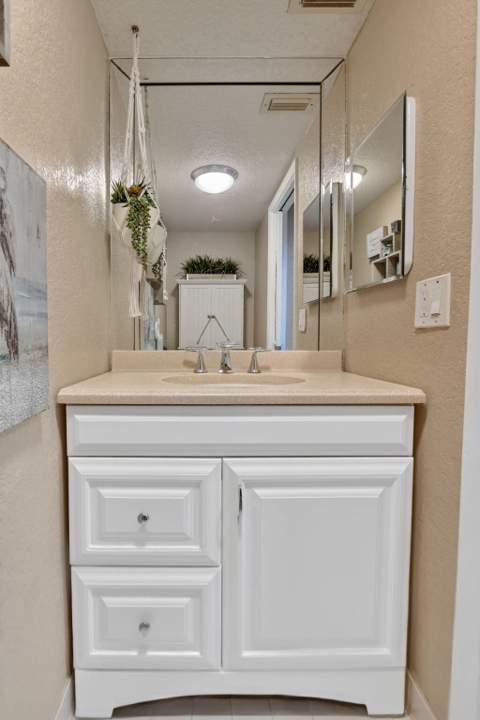 665 SE 21st Avenue #102, Deerfield Beach FL - photo 21 of 96