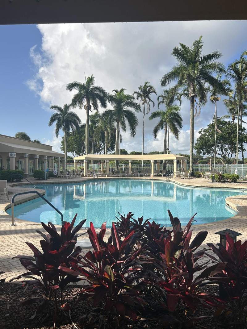 3 bedroom Condominium at 5914 Regal Glen Drive #204, Regal Shores Condo, Boynton Beach — photo 2