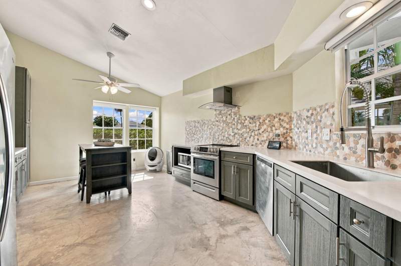2 bedroom Single Family Residence at 14 Heather Trace Drive, Heatherlake At The Meadows, Boynton Beach — photo 5