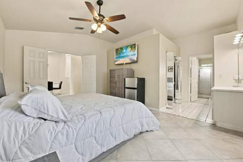 14 Heather Trace Drive, Boynton Beach FL - photo 16 of 32