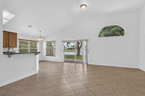 4003 W Hamilton Key, West Palm Beach FL - photo 16 of 62