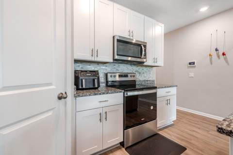 1645 Lindley Street, Mangonia Park FL - photo 8 of 29