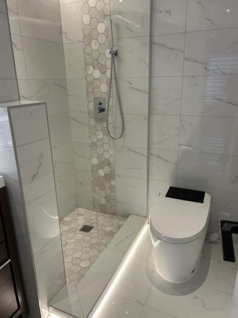 2860 NW 14th Street #405, Fort Lauderdale FL - photo 14 of 29