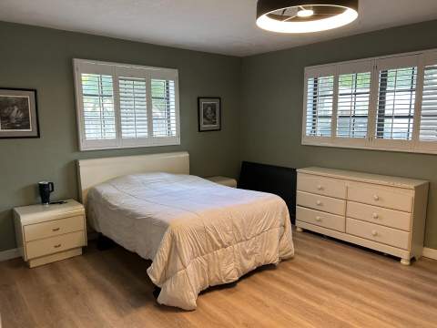 560 S Lake Dasha Drive, Plantation FL - photo 13 of 23