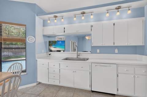 39 Cedar Circle, Boynton Beach FL - photo 21 of 68
