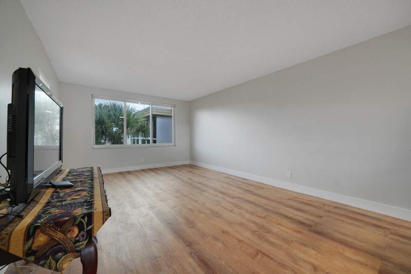 1 bedroom Condominium at 6005 Del Lago Circle #311, Water Bridge 6 Condo, Sunrise — photo 5