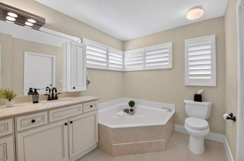 5606 Aspen Ridge Circle, Delray Beach FL - photo 16 of 36