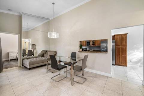 5439 Verona Drive #P, Boynton Beach FL - photo 6 of 33