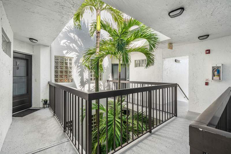 2 bedroom Single Family Residence at 5439 Verona Drive #P, Alexandra Village Condo, Boynton Beach — photo 4