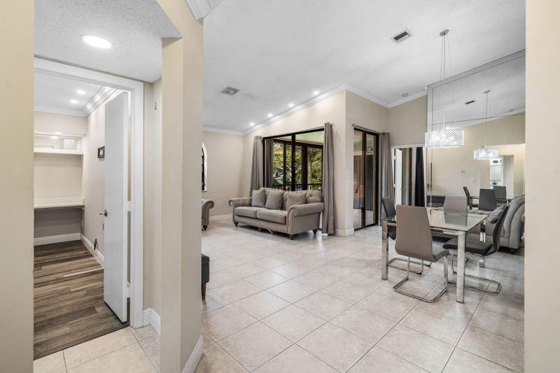 2 bedroom Single Family Residence at 5439 Verona Drive #P, Alexandra Village Condo, Boynton Beach — photo 5