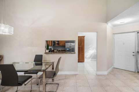 5439 Verona Drive #P, Boynton Beach FL - photo 8 of 33
