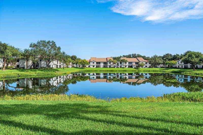 2 bedroom Single Family Residence at 5439 Verona Drive #P, Alexandra Village Condo, Boynton Beach — photo 3