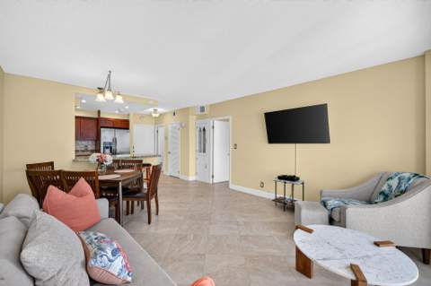 133 N Pompano Beach Boulevard #Apt. Ph-5, Pompano Beach FL - photo 17 of 50
