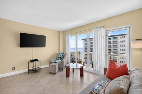 133 N Pompano Beach Boulevard #Apt. Ph-5, Pompano Beach FL - photo 18 of 50