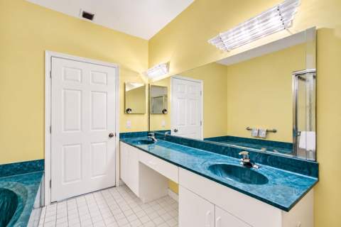 12598 Crystal Pointe Drive #B, Boynton Beach FL - photo 18 of 48