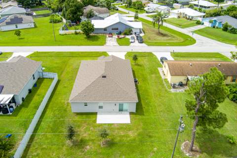 1811 SE Sandia Drive, Port St. Lucie FL - photo 10 of 50