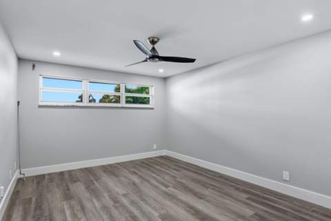 1012 N Ocean Boulevard #202, Pompano Beach FL - photo 15 of 30