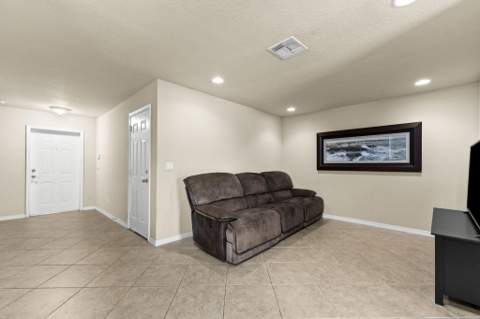 2631 SW Marshfield Court, Port St. Lucie FL - photo 6 of 31