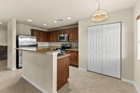 2631 SW Marshfield Court, Port St. Lucie FL - photo 8 of 31