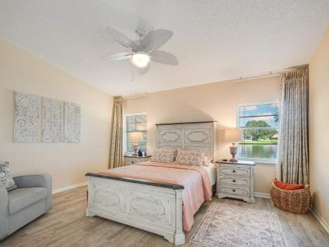 3933 Summer Chase Court, Lake Worth FL - photo 13 of 35