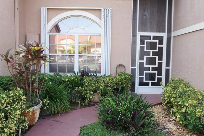 2 bedroom Villa at 9919 Malvern Drive, Malvern, Tamarac — photo 3