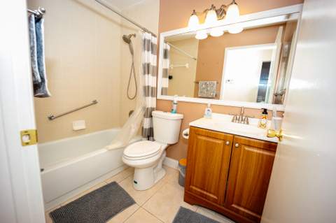 727 Sunny Pine Way #F, Greenacres FL - photo 24 of 38
