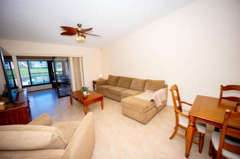 727 Sunny Pine Way #F, Greenacres FL - photo 16 of 38