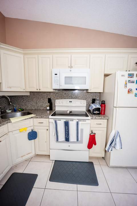 727 Sunny Pine Way #F, Greenacres FL - photo 11 of 38