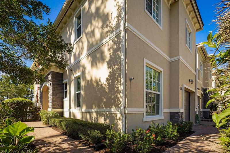 4 bedroom Townhouse at 6216 SE Portofino Circle, Heritage Enclave, Hobe Sound — photo 2