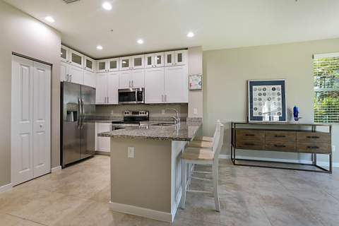 6216 SE Portofino Circle, Hobe Sound FL - photo 8 of 36