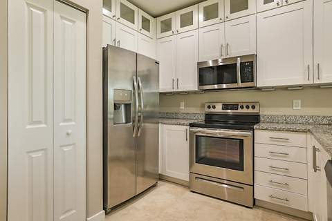 6216 SE Portofino Circle, Hobe Sound FL - photo 7 of 36